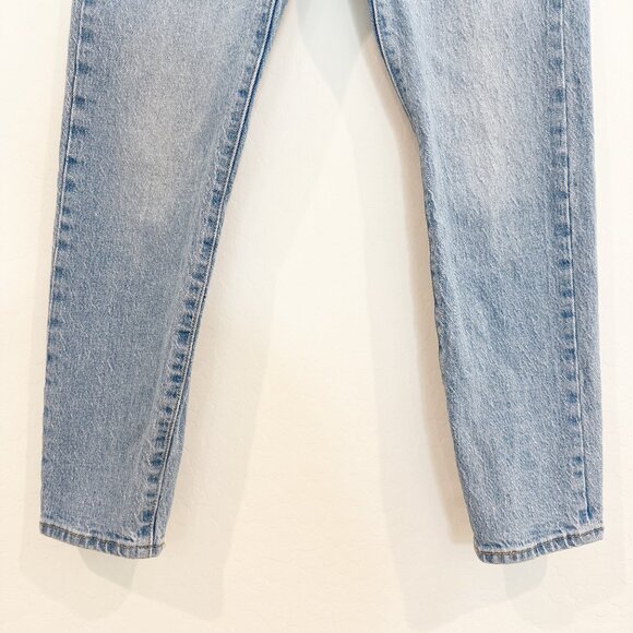 Levi’s Wedgie Icon Button Fly Blue Jeans Casual Boho Classic Light Wash Denim 24 - Picture 4 of 11